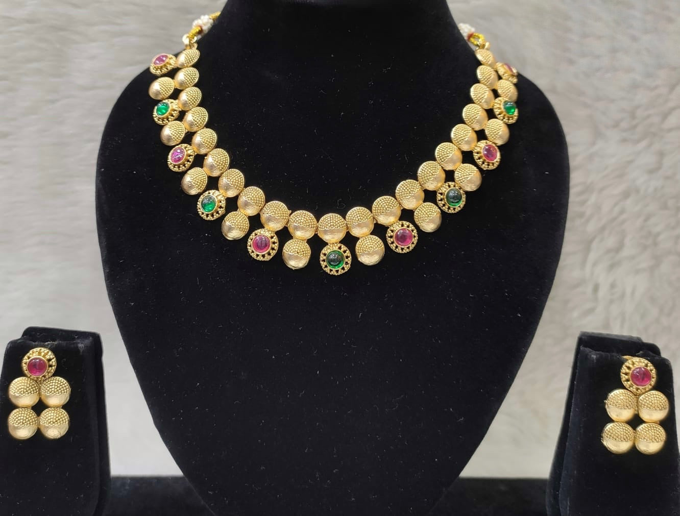 Antique Choker Set